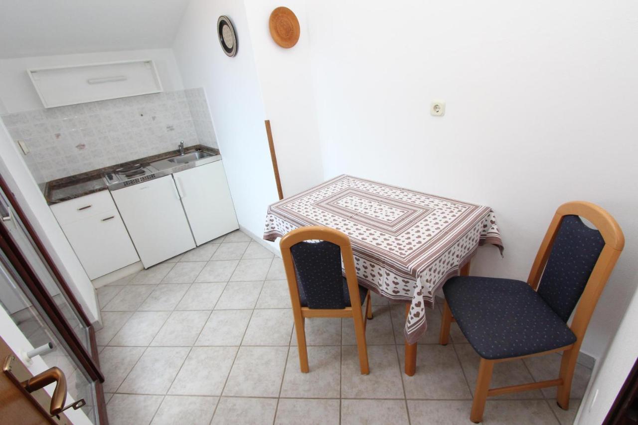 Rooms And Apartments Dino Ρόβινι Εξωτερικό φωτογραφία