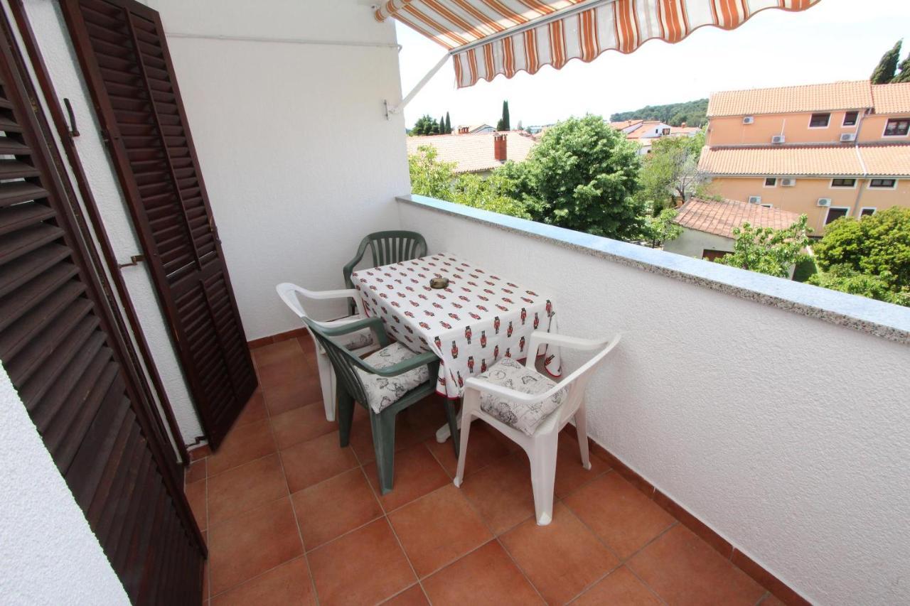 Rooms And Apartments Dino Ρόβινι Εξωτερικό φωτογραφία