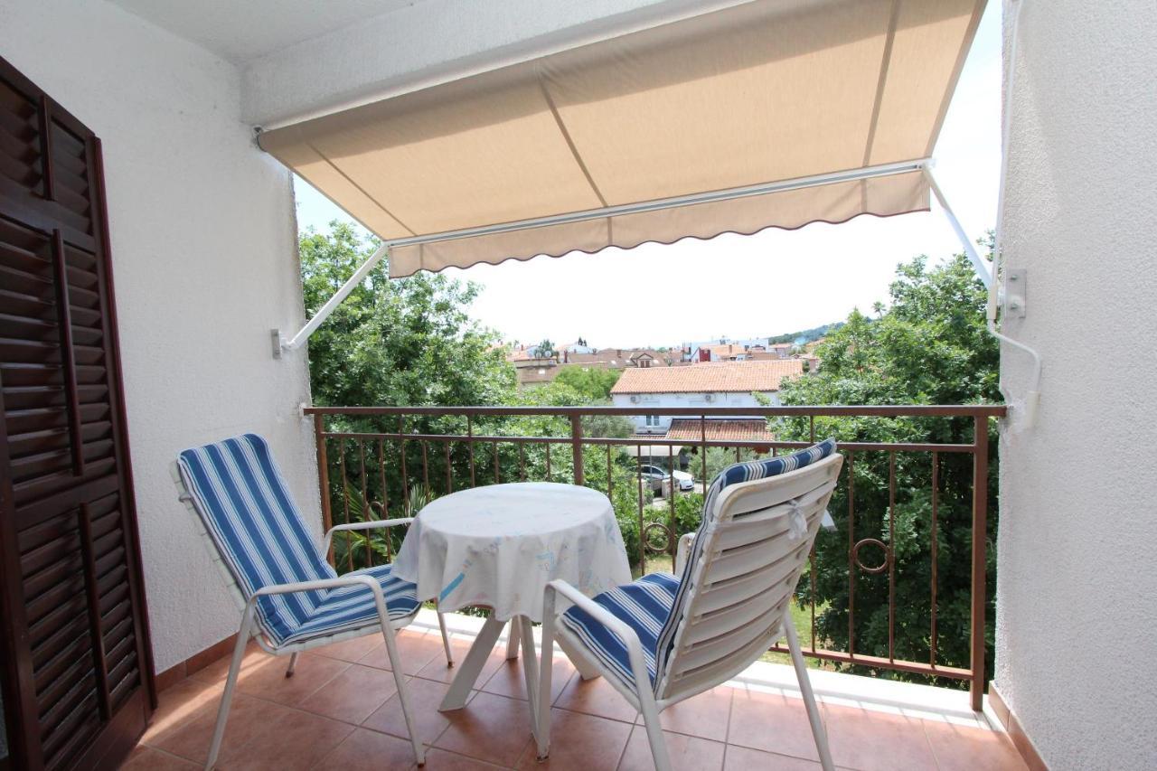 Rooms And Apartments Dino Ρόβινι Εξωτερικό φωτογραφία