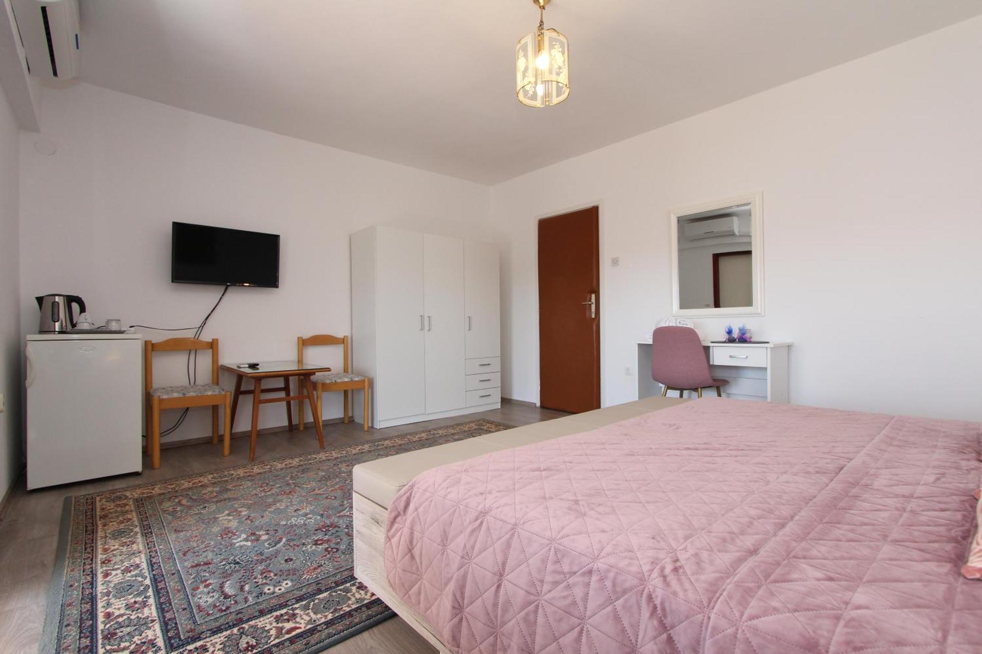 Rooms And Apartments Dino Ρόβινι Εξωτερικό φωτογραφία
