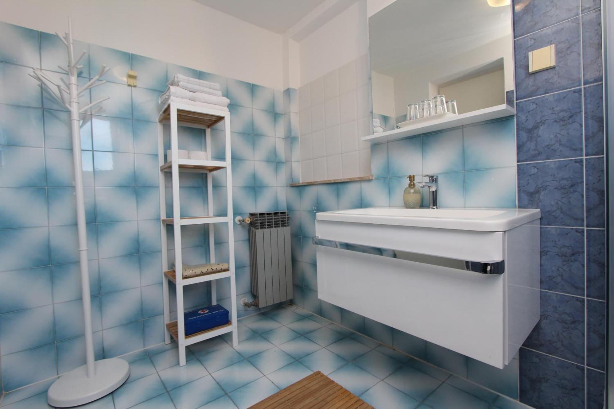 Rooms And Apartments Dino Ρόβινι Δωμάτιο φωτογραφία